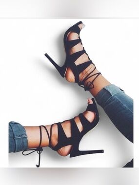 Candies Sz 7.5 Stiletto High Heel Black Faux Suede Lace Up Gladiator 4.5” Heels